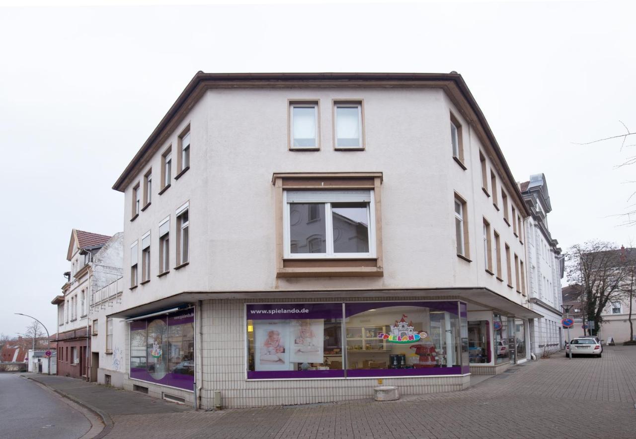 Moderne Wohnung In Der Innenstadt Von Бад-Ейнгаузен Екстер'єр фото